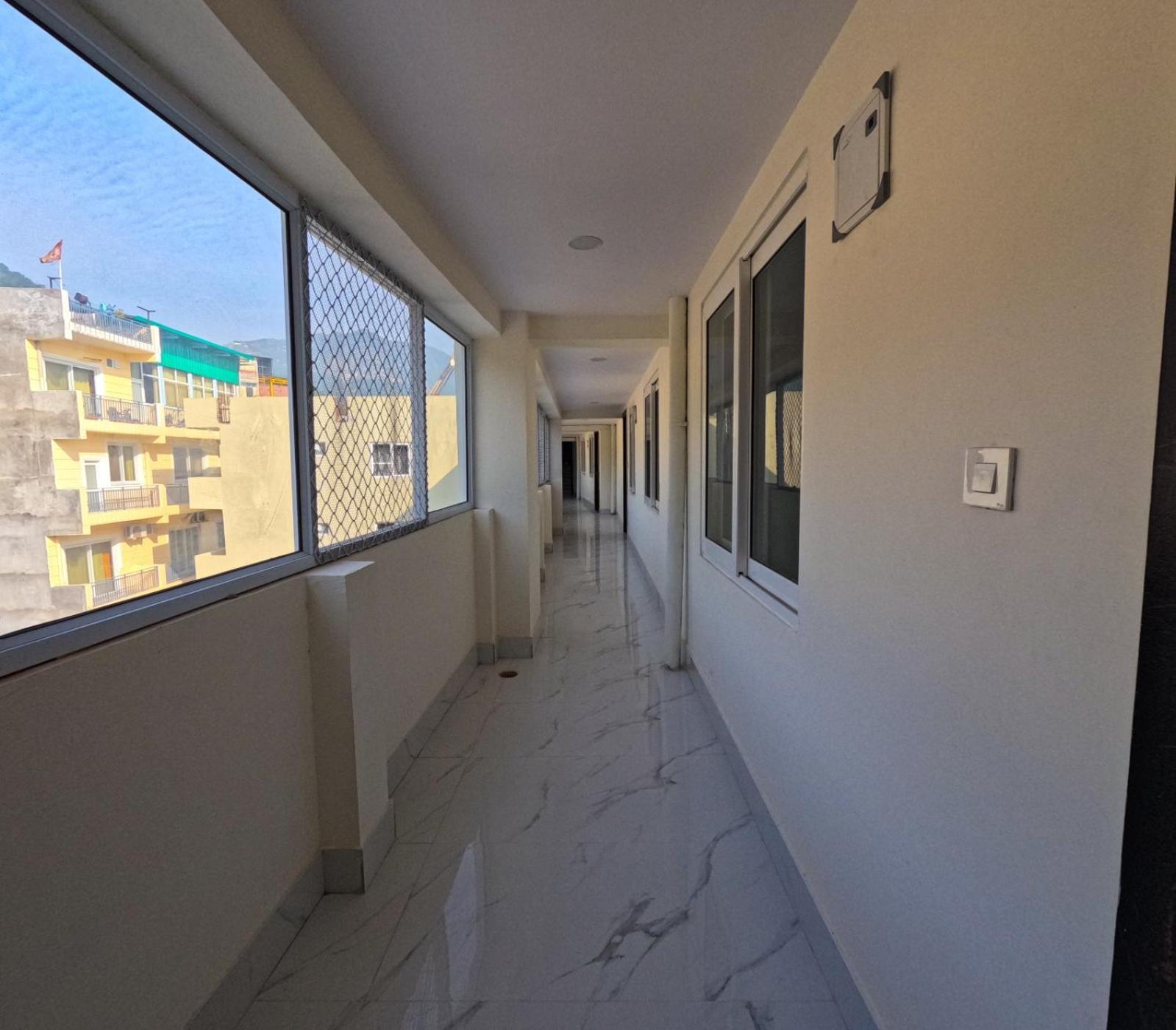 Hotel Aastha Height Rishīkesh Exteriör bild